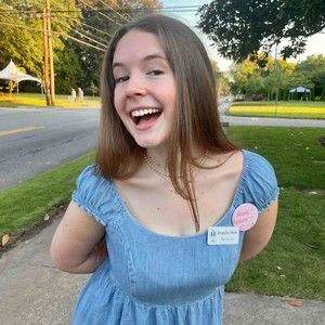 Meet your Posher, Jacqueline